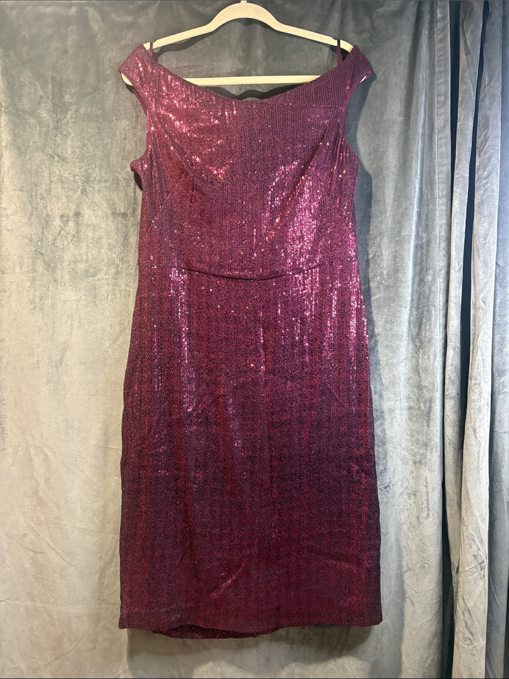 Sequin Off-Shoulder Ralph Lauren Cocktail Dress in Wine Red, 14